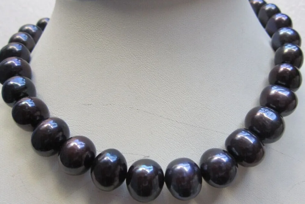 

Free shipping VERL BEAUTIFUL 17" 12-13MM TAHITIAN BLACK NATURAL PEARL NECKLACE 14K GOLD CLASP