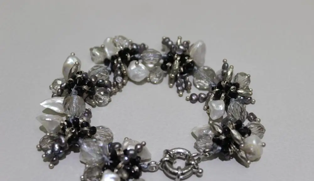 

Gray & white freshwater pearl Crystal Bracelet