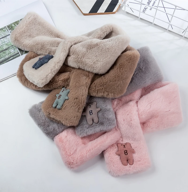 

2018 autumn and winter new baby bear children's cross scarf imitation rabbit hair men and women baby wild warm scarf
