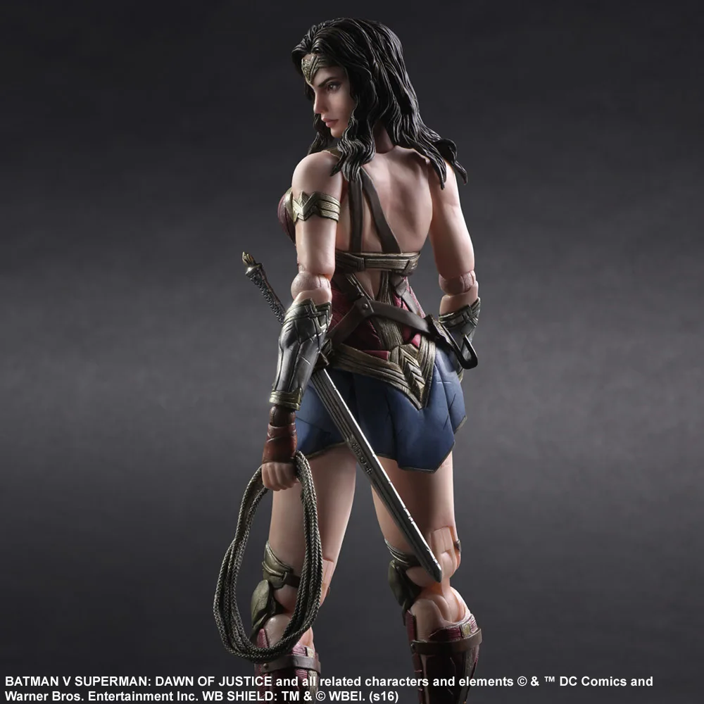 Anime DC COMICS PLAY ARTS KAI Batman VS Superman The Princess Wonder Woman PVC Action Figure Super