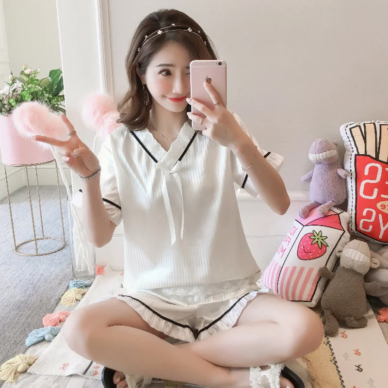 

Pyjamas women lingerie satin pajamas v-neck short-sleeved shirt+shorts 2pcs summer casual home clothing Lace bow lenceria mujer