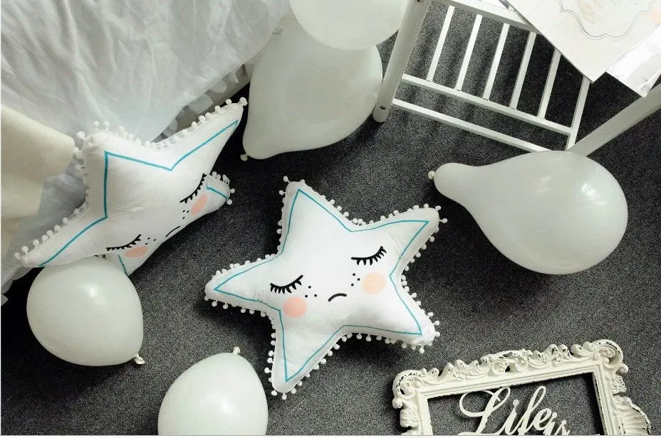 star cushion (8)