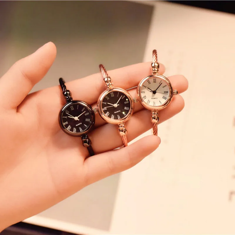 

Newly 1 Pcs Women Lady Girl Student Wrist Quartz Watch Mini Round Alloy Vintage Gift