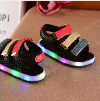 

New 2018 Fashion Cute LED Glitter Baby Kids Shoes High Quality Summer Beach Children Sandal colorful lighted clogs