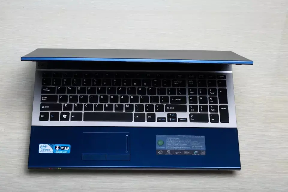 4GB RAM+120GB SSD 15.6\ 4GB RAM+120GB SSD 15.6\