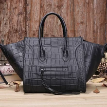 Célèbre marque oreilles messenger Sacs en cuir Véritable sac à main de femmes 2016 chauve-souris crocodile en cuir smiley visage épaule sac fourre-tout