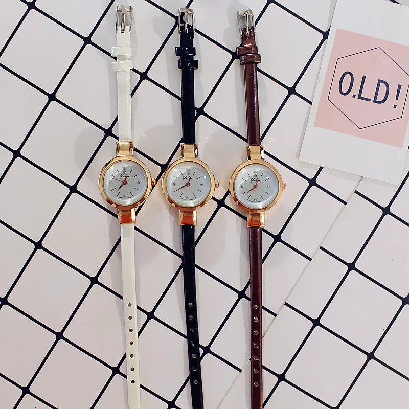 New Fashion Watch Women Simple Elegant Style Leather Strap Small Sliver Dial Casual Quartz Watch Ladies Popular Clock