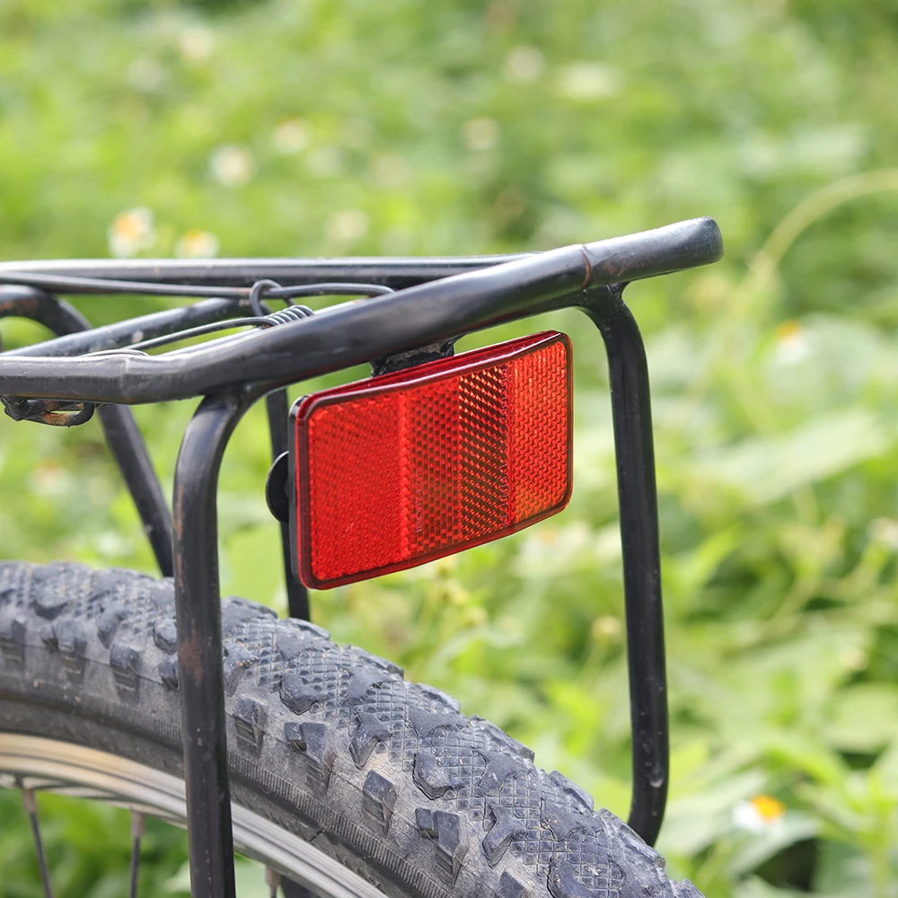 

Installed in the rear of the bike reflector high reflectors outdoor cycling safety warning device bicycle safety accessories