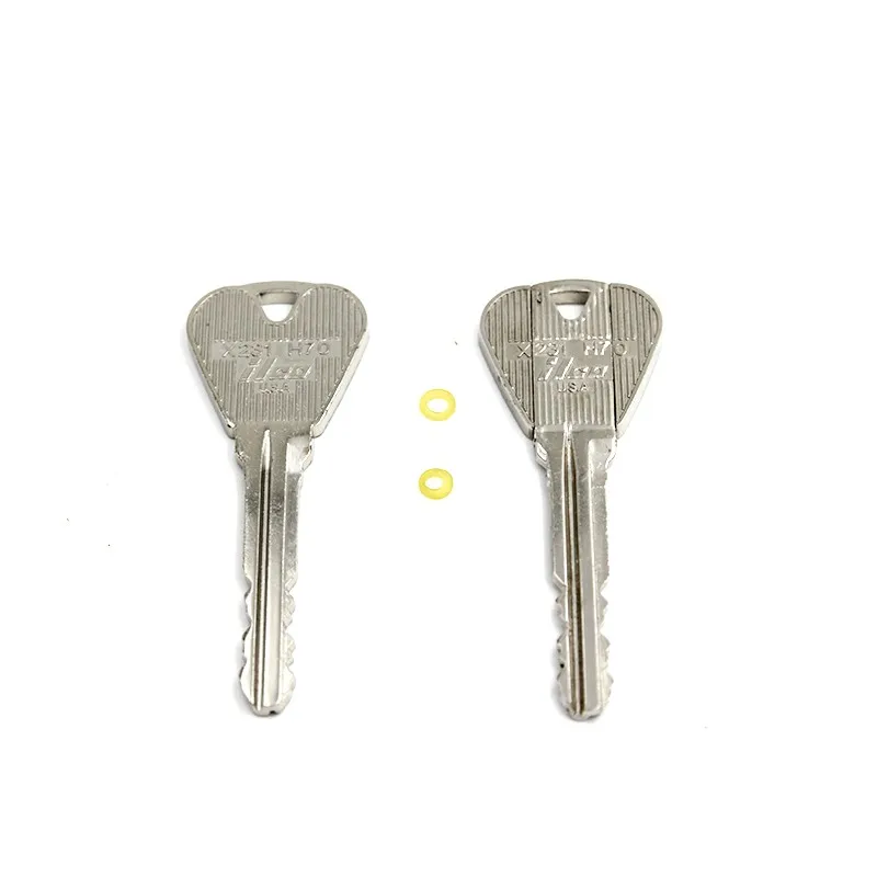 1set-Easy-to-do-magic-illusion-The-Key-be-into-a-Bottle-fold-keys-Magic-Tricks