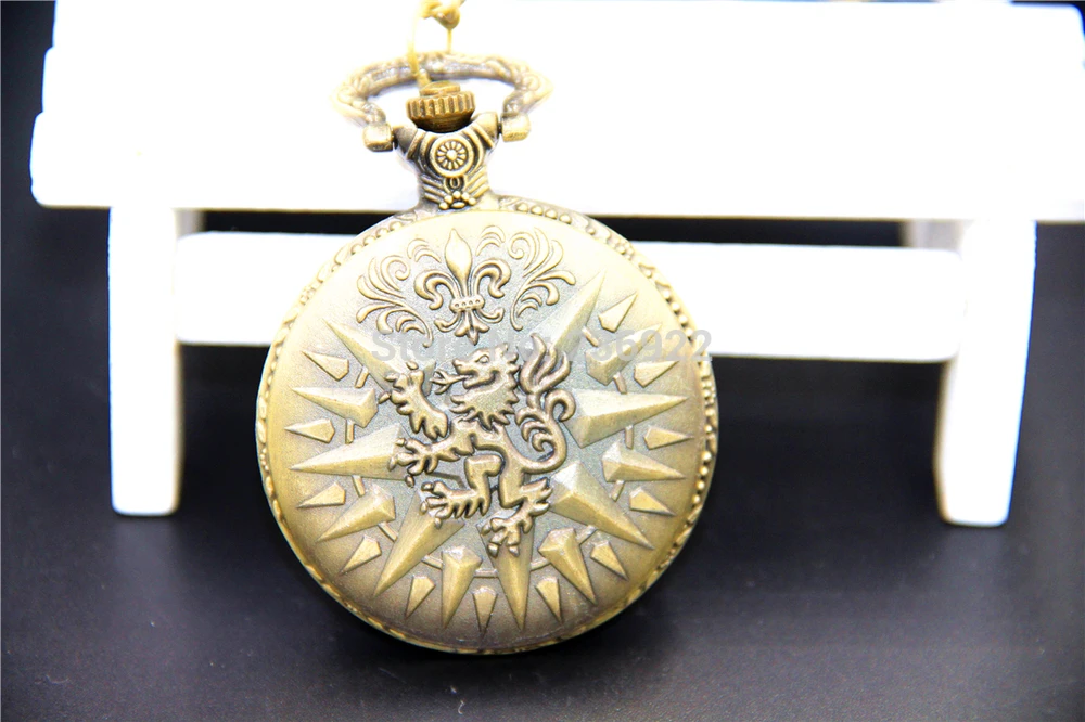 

ZRM 20pcs/lot Wholesale Fashion Jewelry Vintage Charm Game of Thrones Lannisters Pocket Watch Pendant Necklace Dia45mm