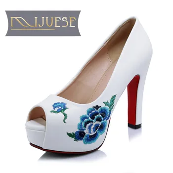 

MLJUESE 2018 women sandals autumn spring White color slip on Embroider platform high heels women size 34-42