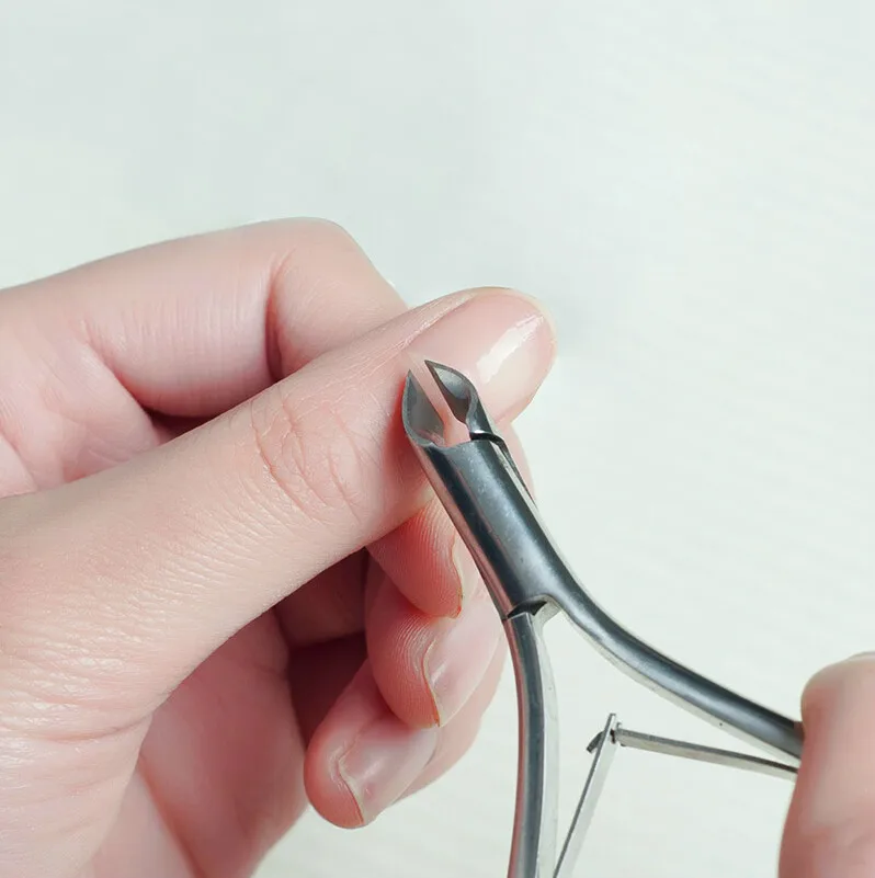 

Cuticle Scissor Stainless Steel Nipper Cutter Nail Art Clipper Manicure Tool for Trim dead skin cuticle and hangnail