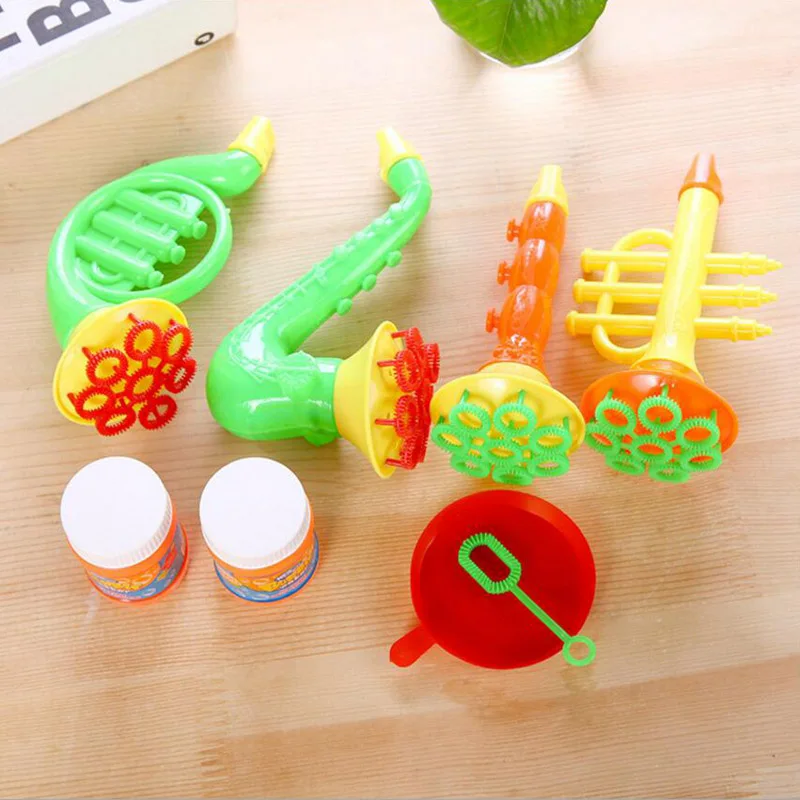 New children's toys interesting novelty horn blowing bubble gun colorful bubbles Kids birthday present Style is randomly sent