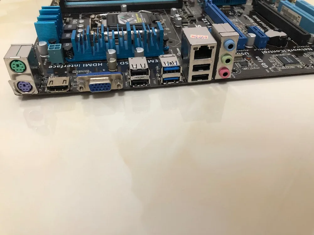  ASUS original Used motherboard P8Z77-V LX2 DDR3 LGA 1155 for I3 I5 I7 CPU USB3.0 32GB Z77 SATA III 