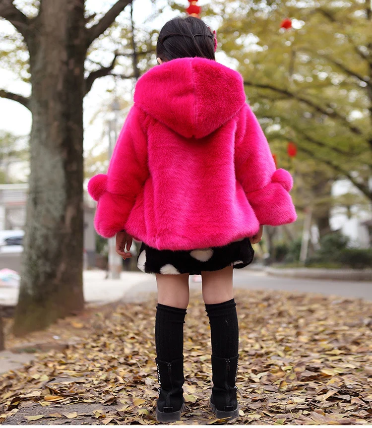 DIMUSI/зимние куртки для девочек; модная кашемировая плотная ветровка с искусственным мехом; Повседневная Верхняя одежда для маленьких девочек; детская одежда с капюшоном; EA034
