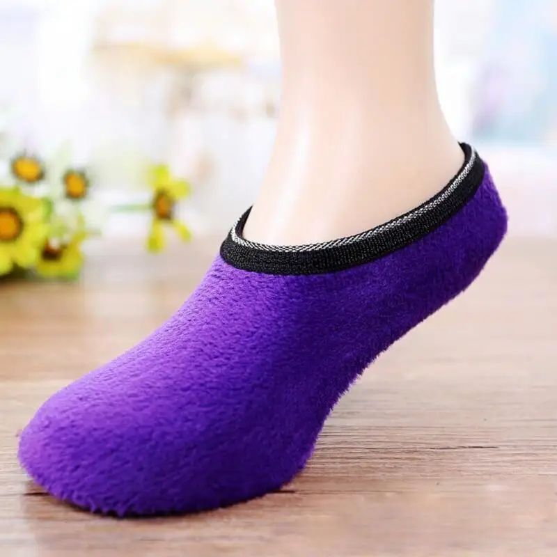Новинка; домашние тапочки унисекс для женщин и мужчин; нескользящие Флисовые Тапочки; носки - Цвет: Фиолетовый