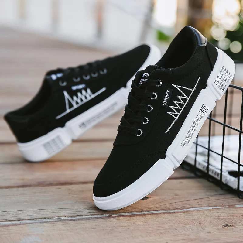 Casual Shoes For Men Comfortable Spring Canvas Sneakers For Men Black White Mens Shoes Casual Fashion Men Casual Shoes Canvas
