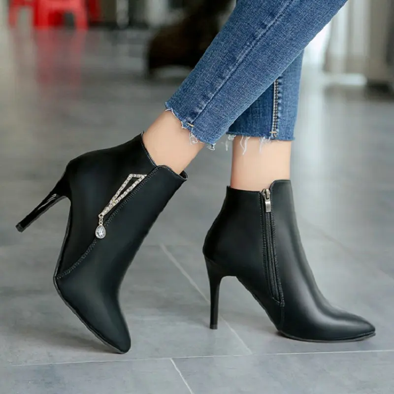 classy winter shoes