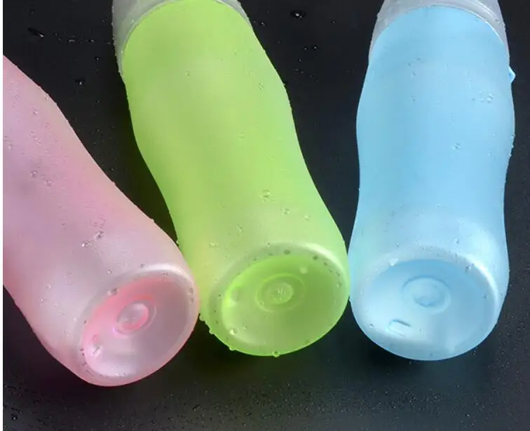 Бутылка с распылителем для воды Sport Bottle