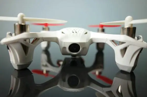 Квадрокоптер Hubsan X4 H107D FPV с камерой и ЖК дисплеем|Радиоуправляемые вертолеты| |