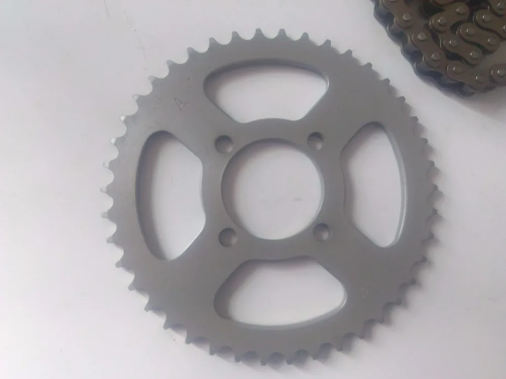 Quality Motorcycle sprocket wheel/chain wheel set/kit for Suzuki AX100