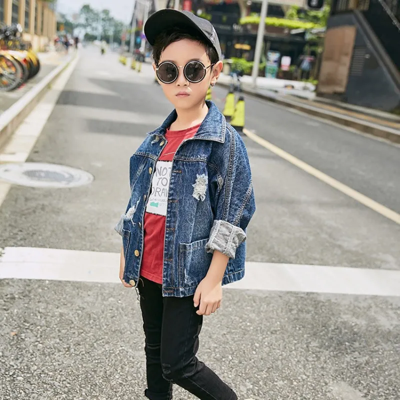

2018 New Autumn Baby Boy Jacket Fashion Hole Ripped Jean Jacket Korean Loose Fit Boy Denim Jacket Single Breasted Boys Outerwear