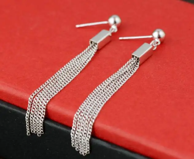 silver-earrings015e