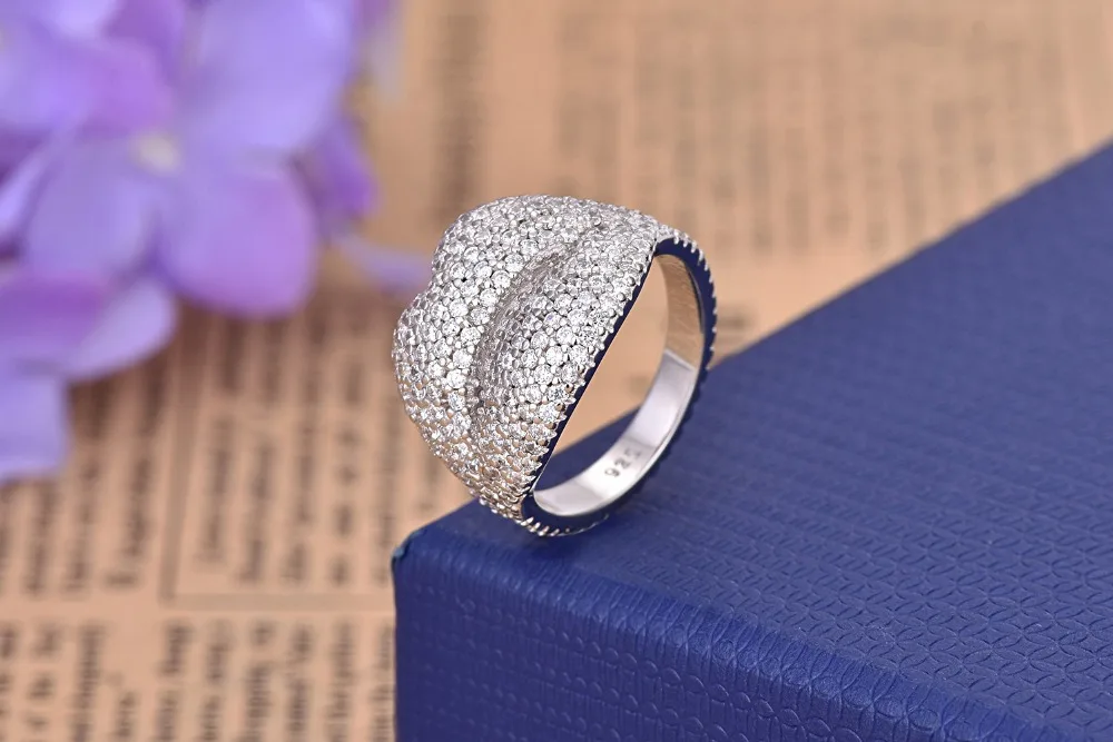 10349008657_1075706575