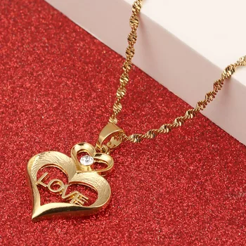 

Fashion Crystal Love Heart Pendant Necklace with Copper Chain Letter Jewelry Gift