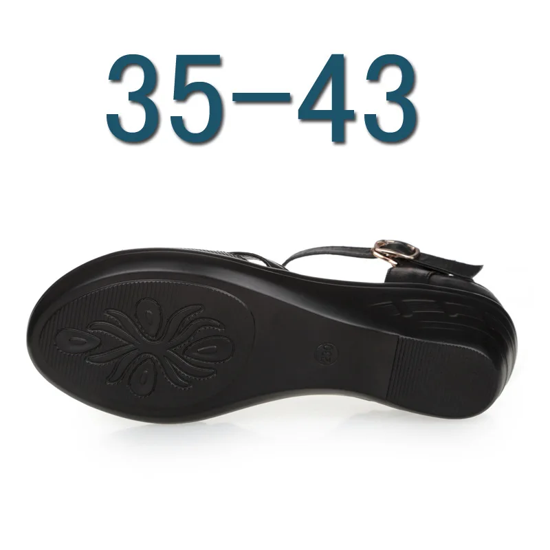 Cowhide Middle-aged Mother Sandals Summer Genuine Leather Female Sandals Large Size 40-43 Women Shoes Casual Wedged