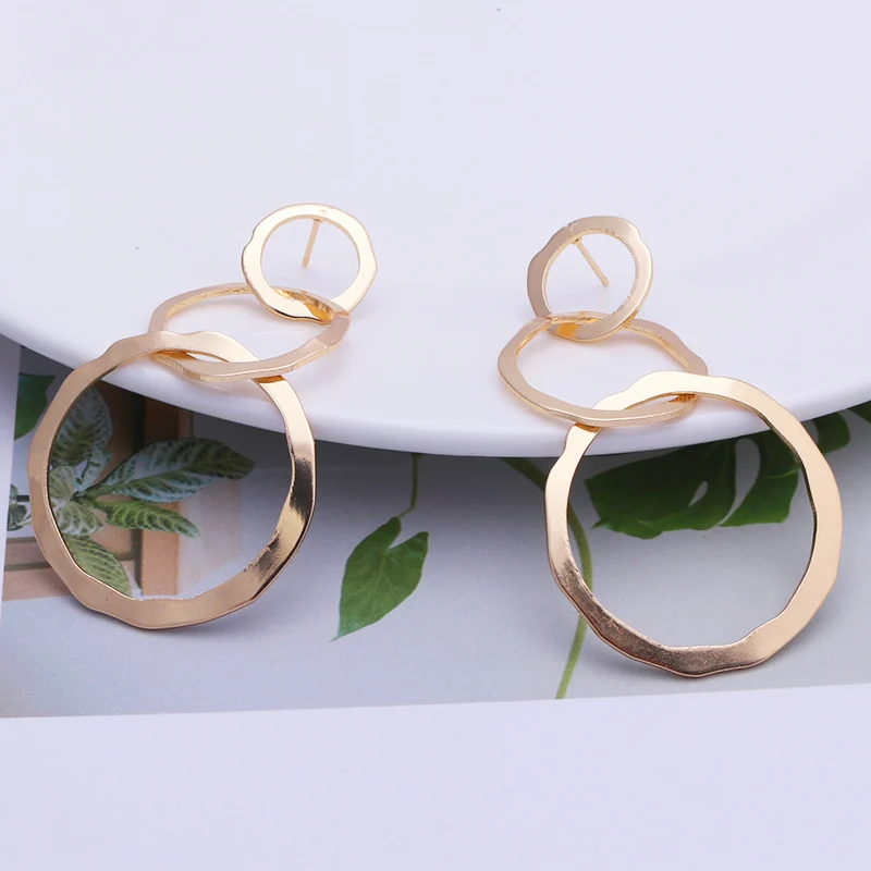 New Hollow Round Circle Creative Fashion Geometric Metal Earrings for Women Jewelry Brincos Trendy Punk Style geometric earrings