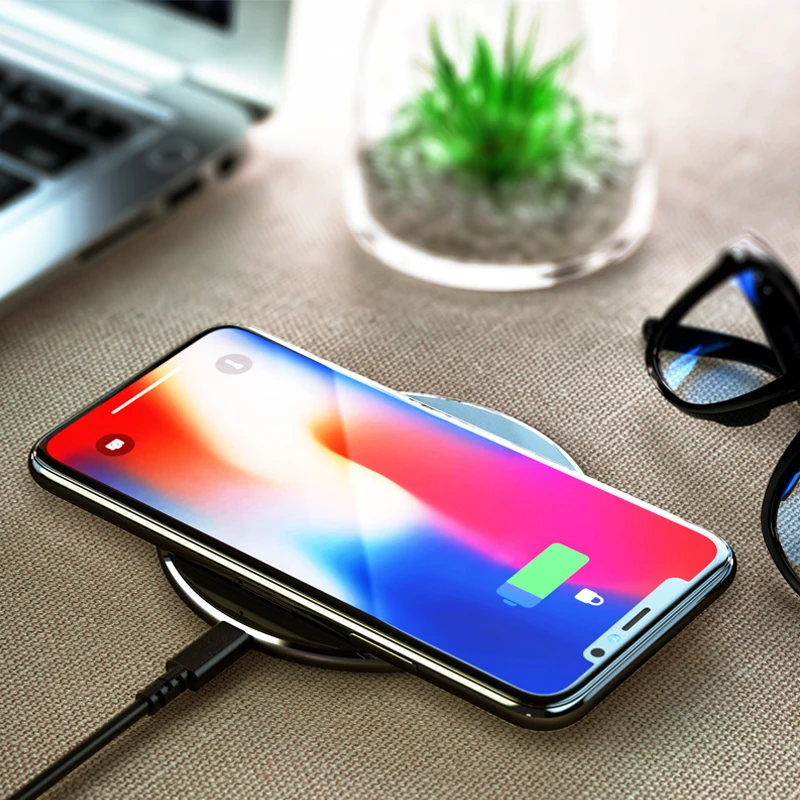 

GUSGU Qi Wireless Charger Pad for iPhone X 8plus 7.5W Constant Frequency Slim Fast 10W Wireless Charging for Samsung S8/S7 Edge