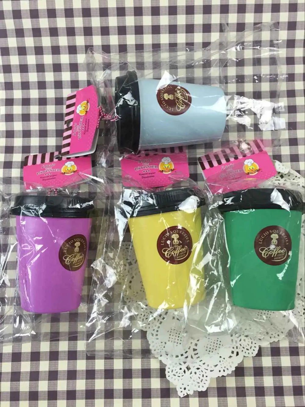 

Lucio Coffee Cup Squishy Toys 1Pcs/Lot Original Package Rare Wholesale Cute Jumbo Squishy Cell Phone Strap Charm Kawaii Toy 310