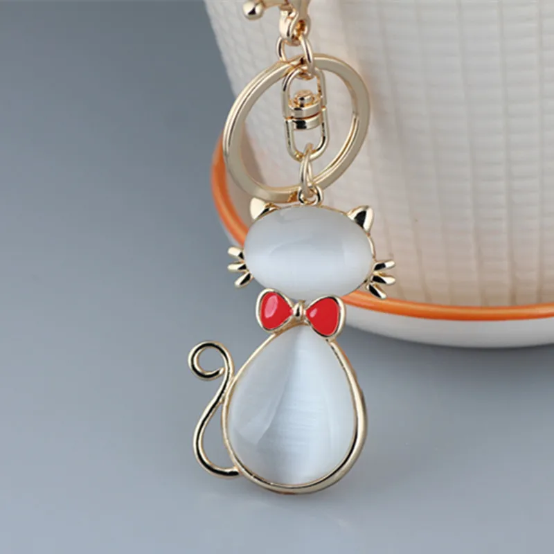 Creative Cat's Eye Keychain Cute Cartoon Cat Keychain Women's Exquisite Chain Bag Pendant