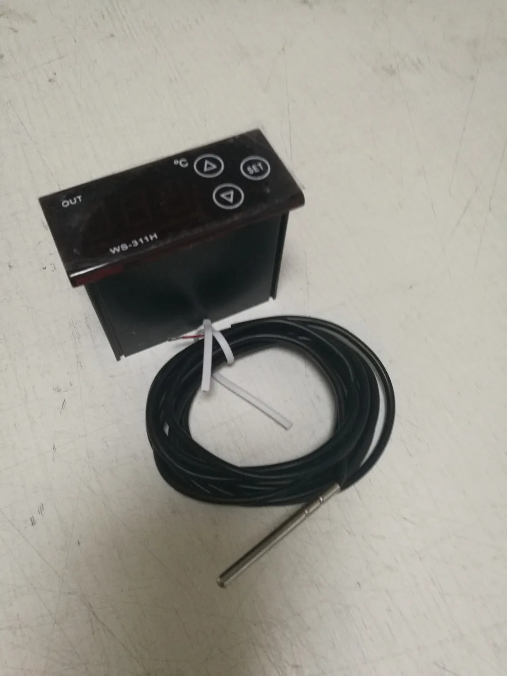 1pcs 3D Printer HeatedBed Digital Thermostat Controller Box with sensor