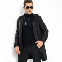 Роскошные кожаные куртки Smart Повседневное Для мужчин с капюшоном кожаные пальто овчины Военная Униформа Стиль черная кожа тонкая Длинная парка путешествия