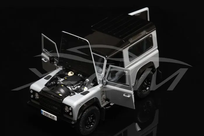 Литая под давлением модель автомобиля почти настоящая 1:18 Defender 9" 2000000" pcs Edition-+ маленький подарок