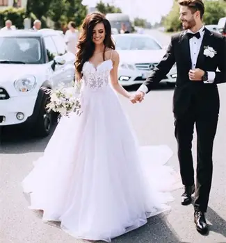 

Robe de mariee New beach Wedding Dress 2019 Sweetheart Spaghetti Strap Court Train A-Line Appliques Tulle Bride Dresse gown