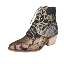 Fashion large size women's shoes national wind pattern thick with pointed middle boots 2019 autumn and winter new women's casual