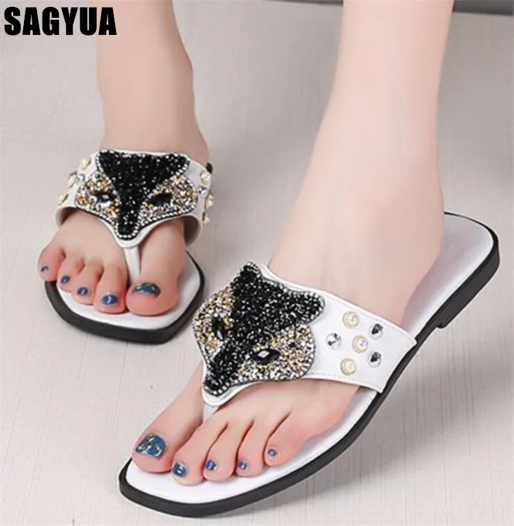 

Women shoes summer Square head rivet flat slipper new ladies outdoor casual shoes shallow crystal Clip toe woman sandals Z085
