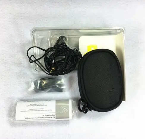 

Brand SE215 Hi-fi stereo Headset Noise Canceling 3.5MM In ear Earphones Separate Cable headset with Box also sell se535