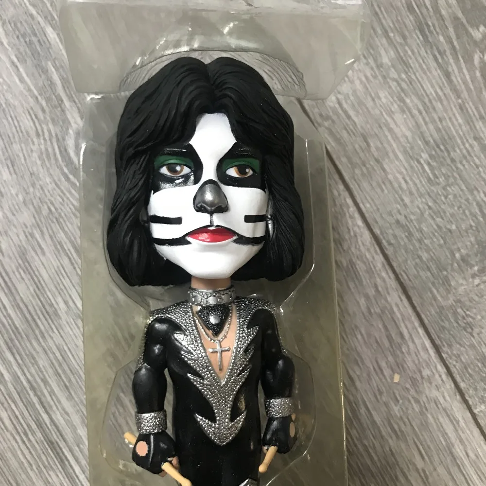 

PVC FIGURE Kiss band catman middle age shaking head