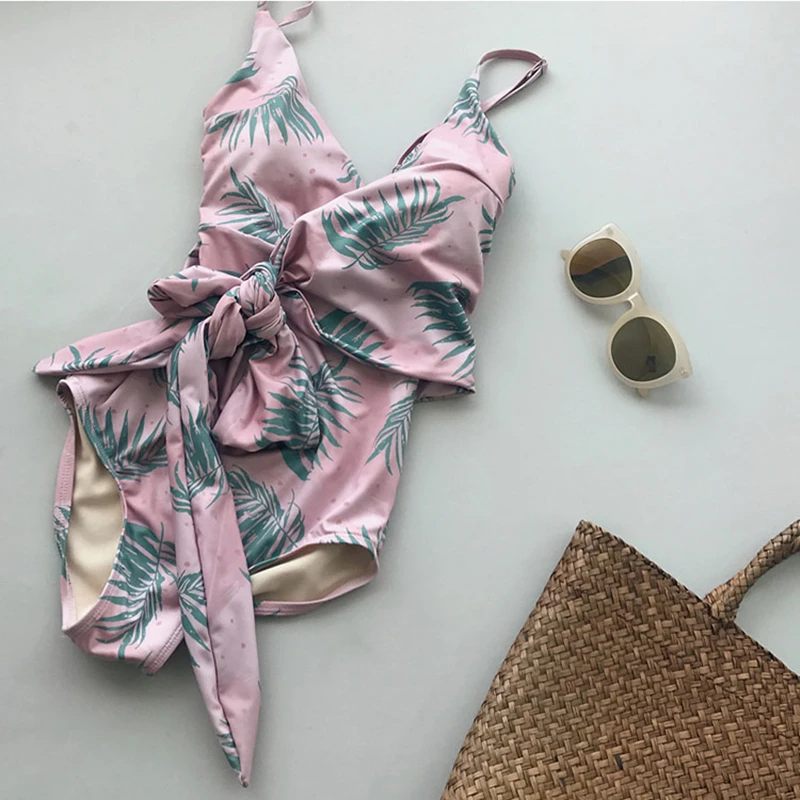 

Swimsuit Monokini 2018 Women New Lace-up Covered Belly Show Thin Triangle Conjoined V-neck Leaves Female Special