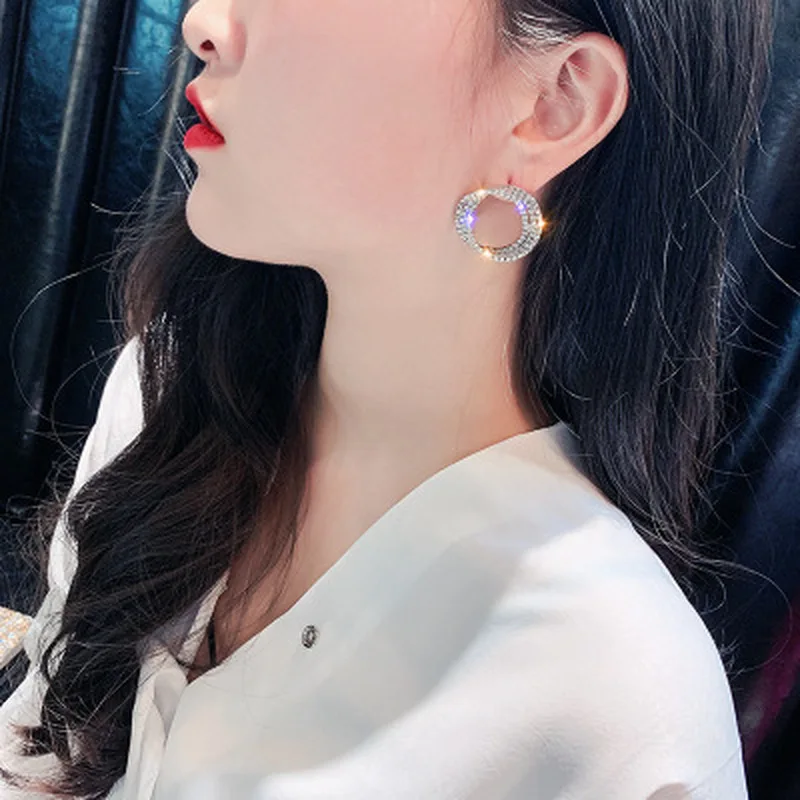 Модный корейский стиль маленький круглые гвоздики серьги роскошное Золотое и Серебряное Цвет Серьга со стразами женские свадебные вечерние ювелирные изделия