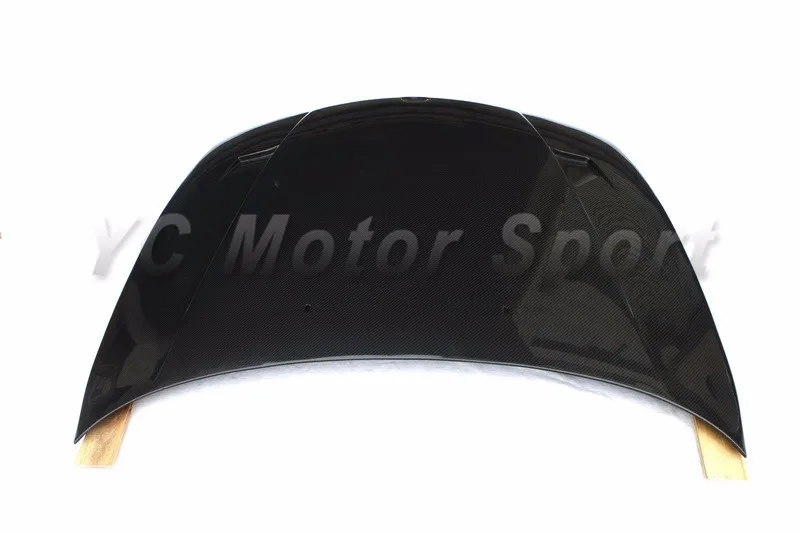 2010-2012 BMW 1M Coupe Revozport Style Hood Bonnet CF (3)