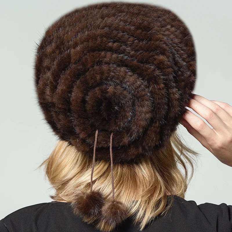 Skup 2018 norek futro kapelusz naturalne prawdziwe zimowe dzianiny norek kapelusze dla kobiet ciepła, czarna czapka z futra pani czapki rosja kobieta czapki Qiusidun