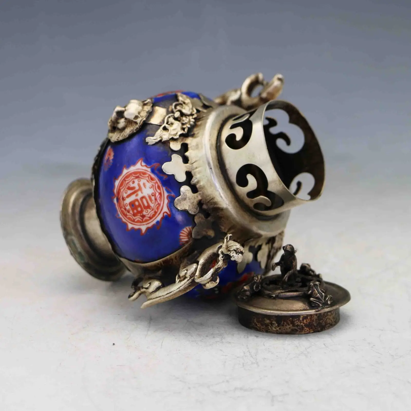 Details about   Chinese Antique Porcelain Inlaid Tibetan Silver&Monkey Lid Incense Burner 