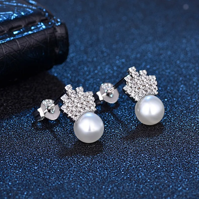 stud earrings