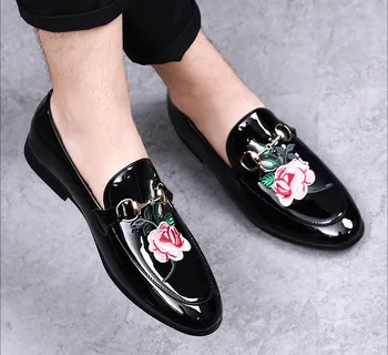 

Summer Men New Style England Style Fashion Genuine Leather Handmade Slip On Loafers Men Personality embroidery Flower Flat Shoes