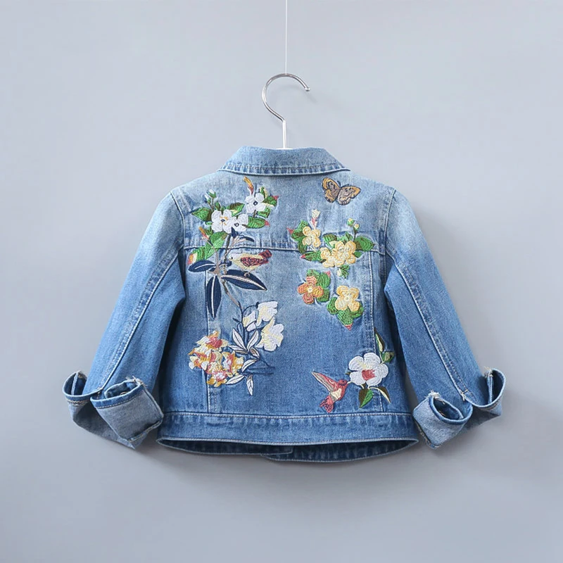 

2017 children's wear autumn outfit new baby girl child girl embroidered long sleeve denim jacket spring and autumn